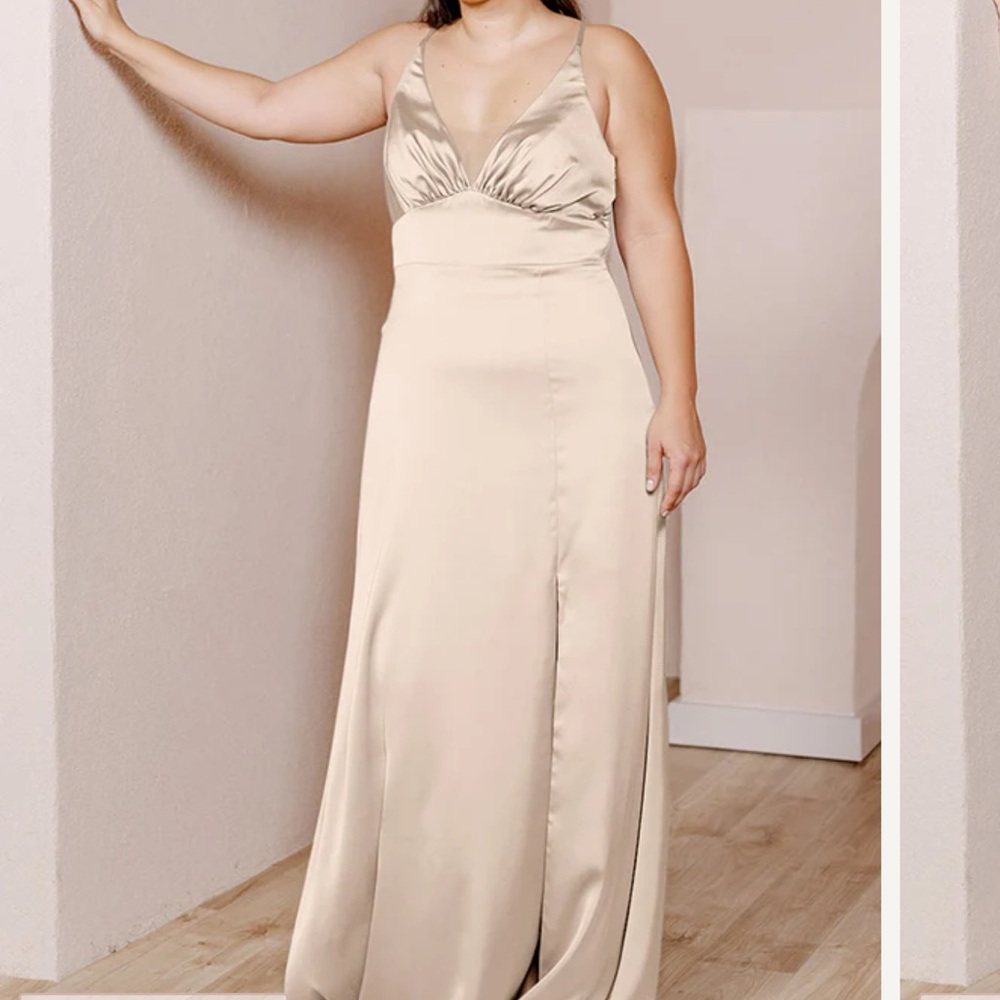 Revelry Women's Carmen Dress in Gold Champagne